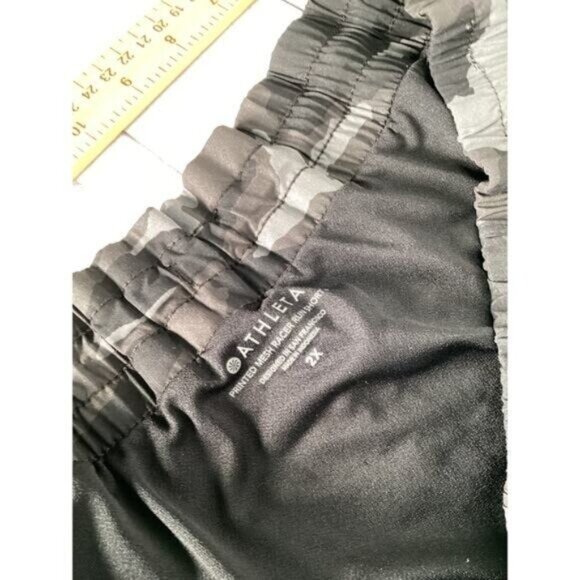 Grandpa mob wife clean girl office fairy core Athleta Women Short 4  XXL - Picture 3 of 3